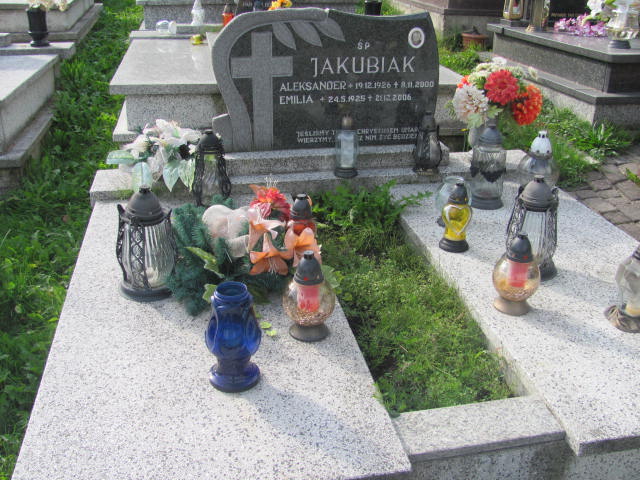 Grób Aleksander Jakubiak
